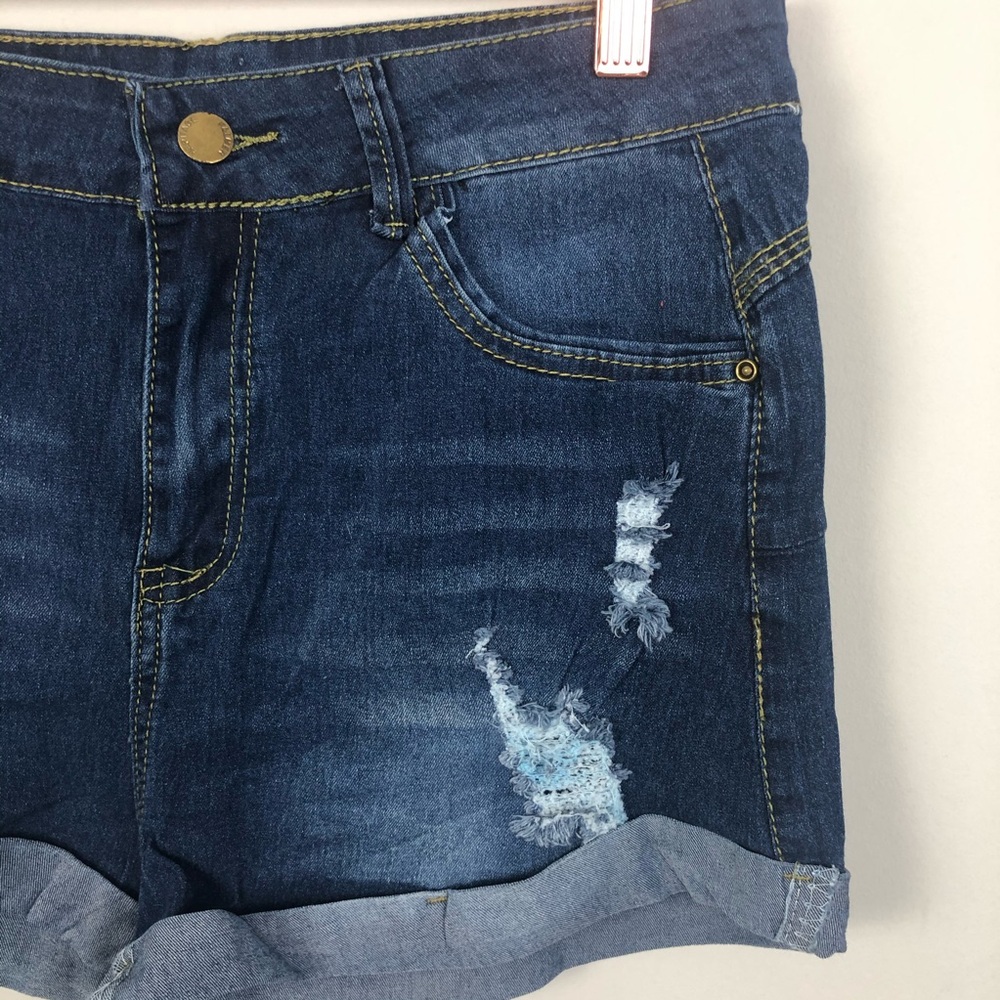Falmer Heritage Jean Shorts - Picture 5 of 6